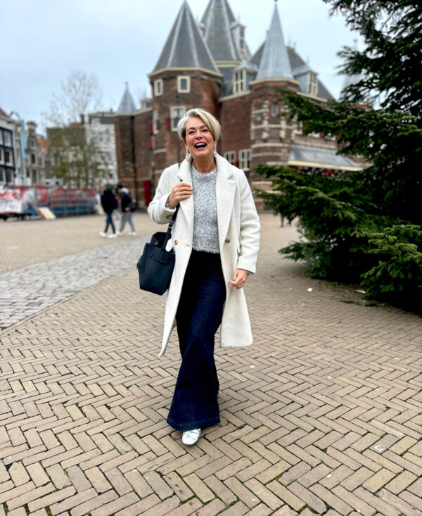 A surprise trip to Amsterdam & goodbye to 2023 - Midlifechic