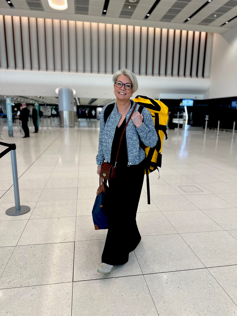 Nikki Garnett, Midlifechic, midlife travel blogger